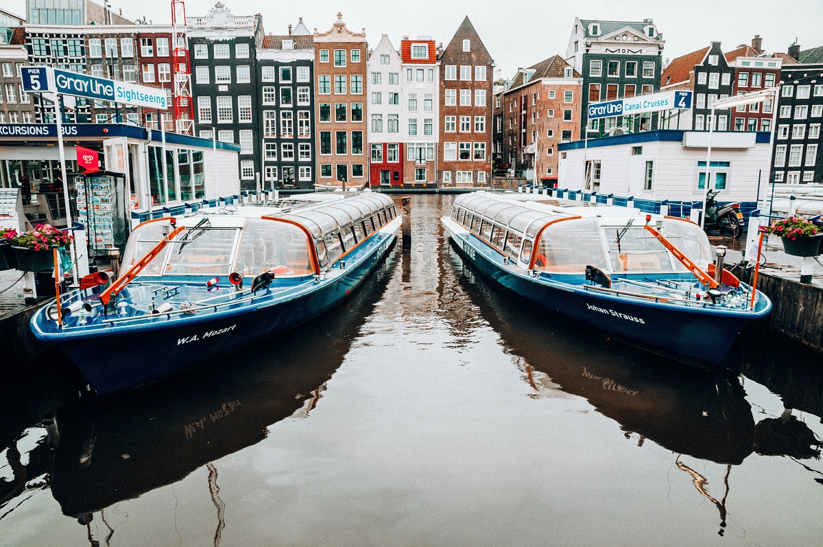 Een rondvaart door Amsterdam