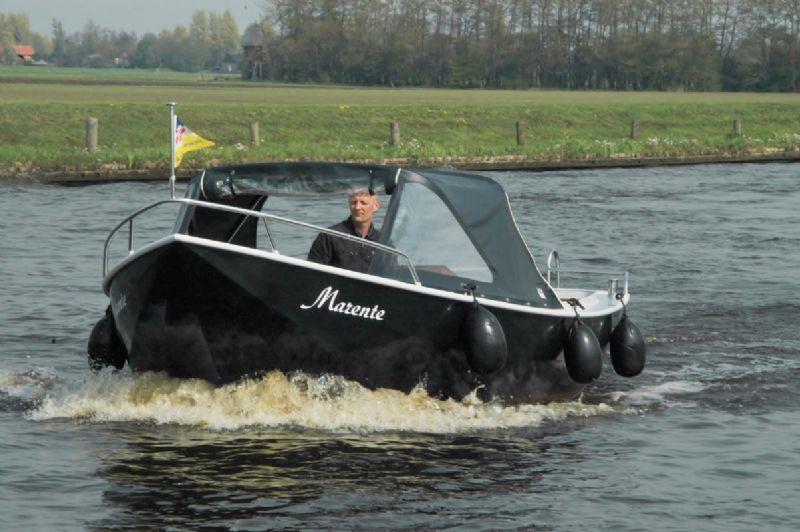 2_watersportbedrijf_turfskip_sloep-huren