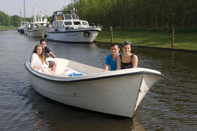 3_bootverhuur_blauwestad_sloepvaren-groningen