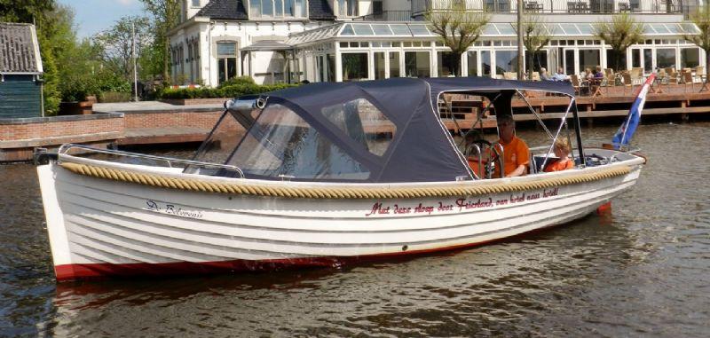 4_watersportbedrijf_turfskip_sloep-huren-echtenerbrug